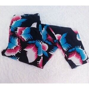 LuLaRoe LLR TC Leggings Patriotic American Abstract USA Map Shape Pattern